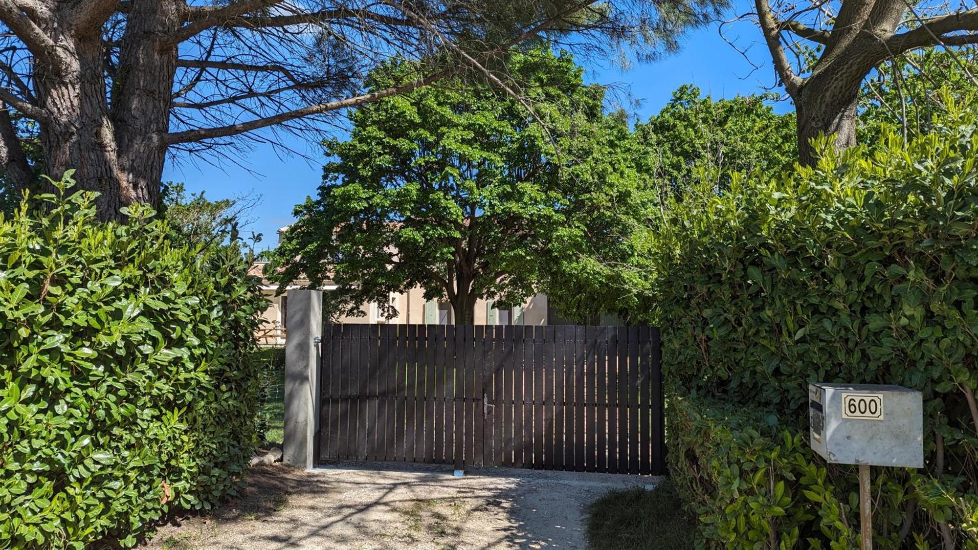 Rez-De-Jardin Independant Dans Ferme Maraichere Bio Avec Grand Jardin Privatif Clos Et Arbore クレ エクステリア 写真